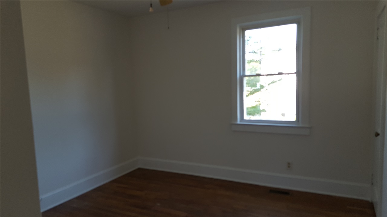 309 East Shockley Ferry Road Anderson, SC 29624 - Photo 9 of 11 Gallery Image 9