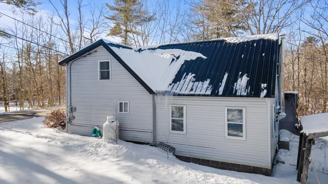 $139,000 | 132 Wellman Road, Chelsea, ME 04330