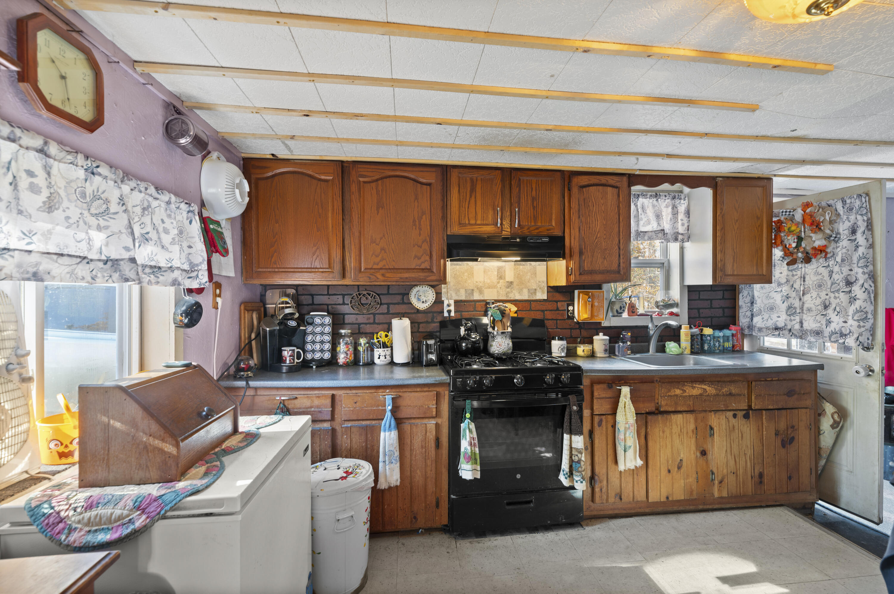 132 Wellman Road Chelsea, ME 04330 - Photo 4 of 30 DSC_7306