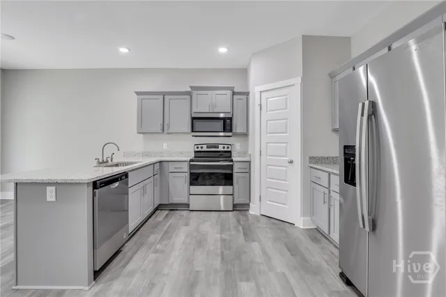 $2,000 | 105 Sherwood Court, Unit 2, Rincon, GA 31326