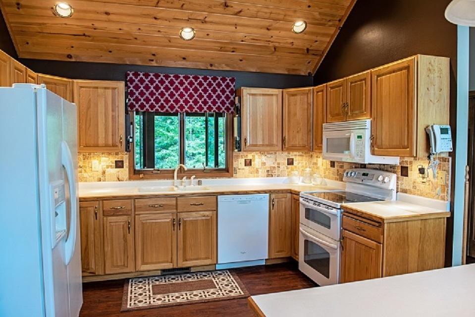 7854 Townsite Road Presque Isle, WI 54557 - Photo 10 of 31 Gallery Image 10