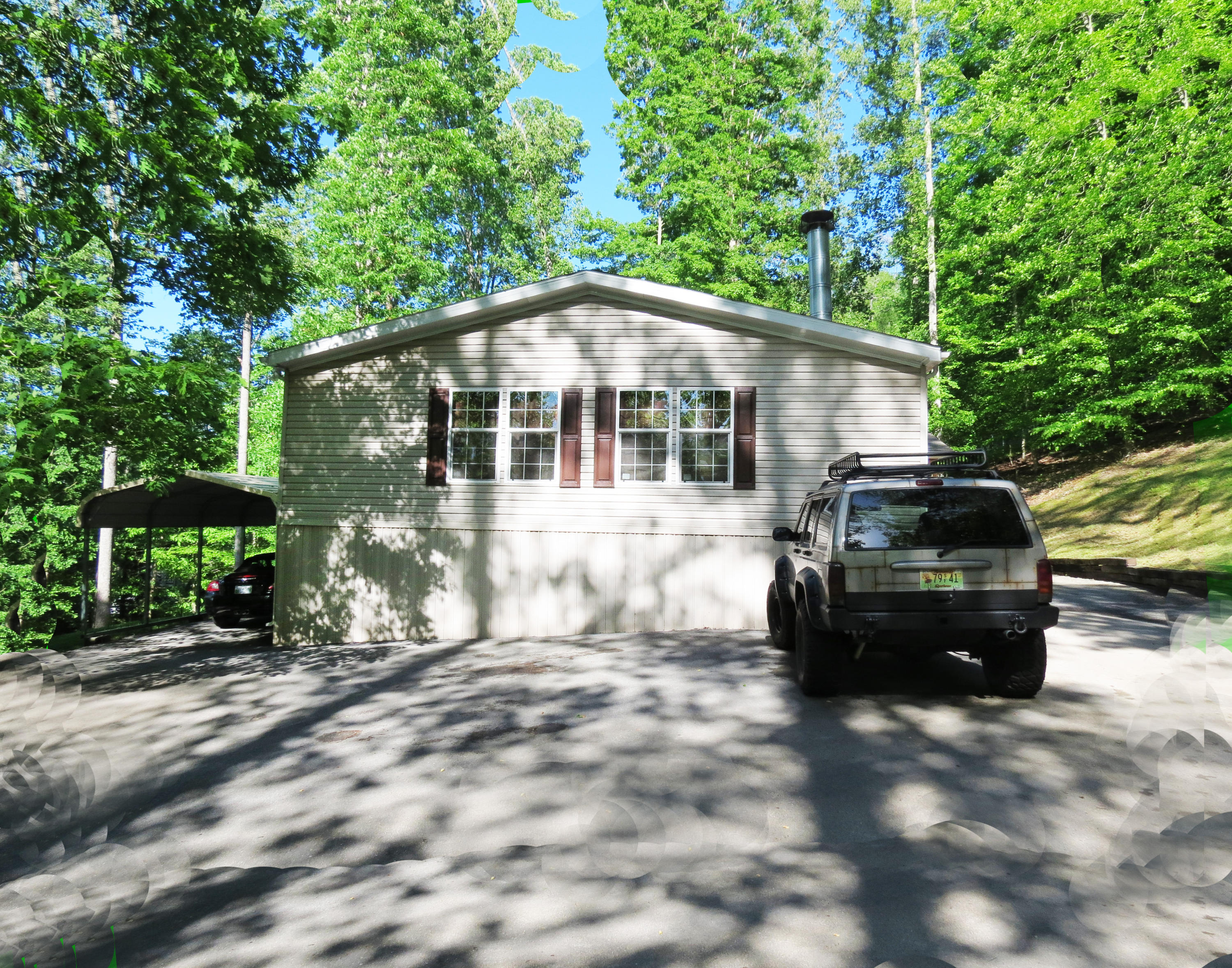 1225 Ridgeview Drive Clinton, TN 37716 - Photo 2 of 29 Ridgeview 1