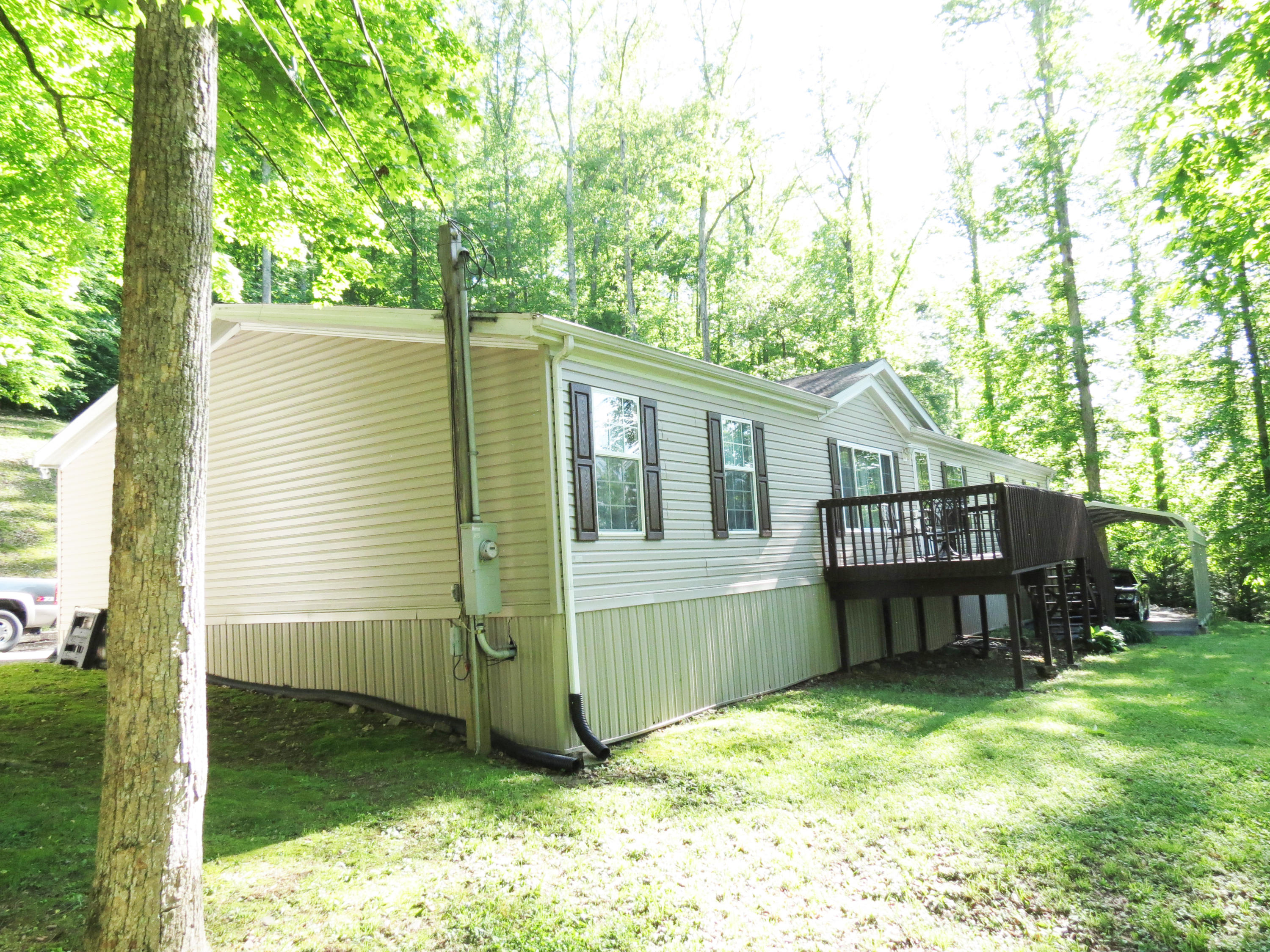 1225 Ridgeview Drive Clinton, TN 37716 - Photo 14 of 29 Ridgeview 14