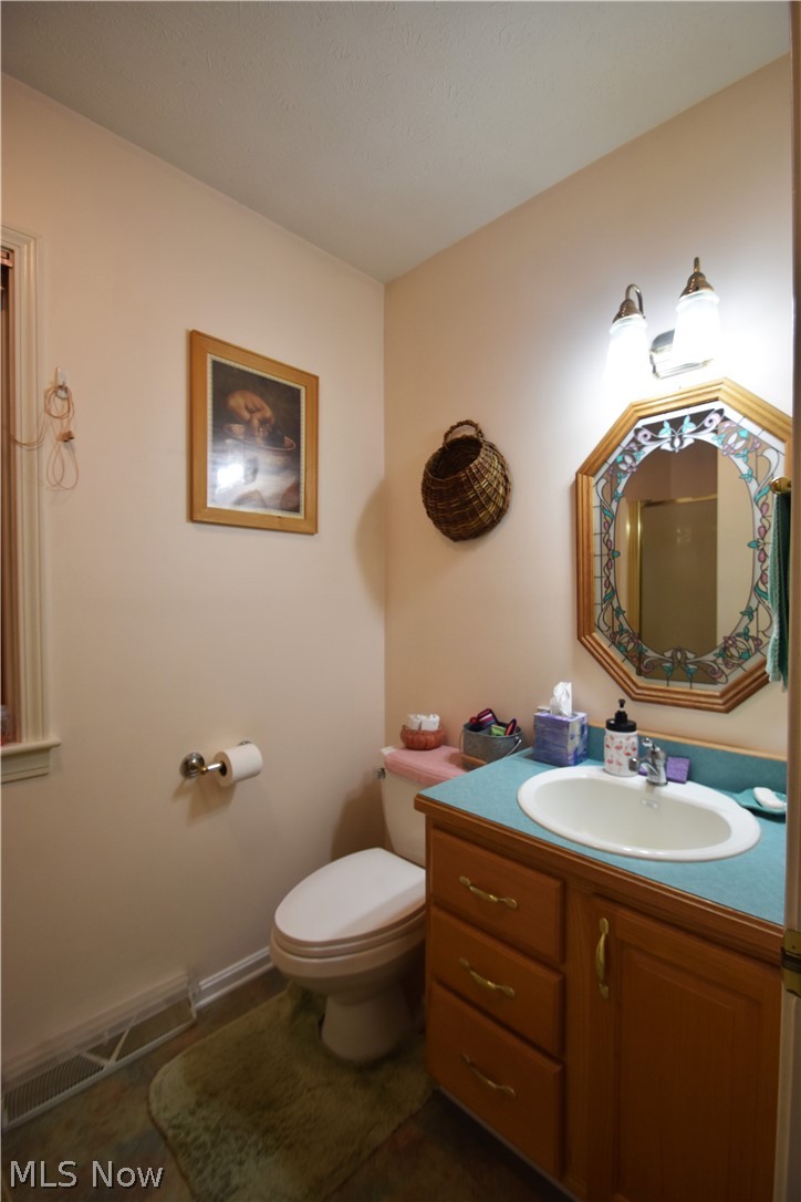 13310 Thompson Road Vermilion, OH 44089 - Photo 25 of 35