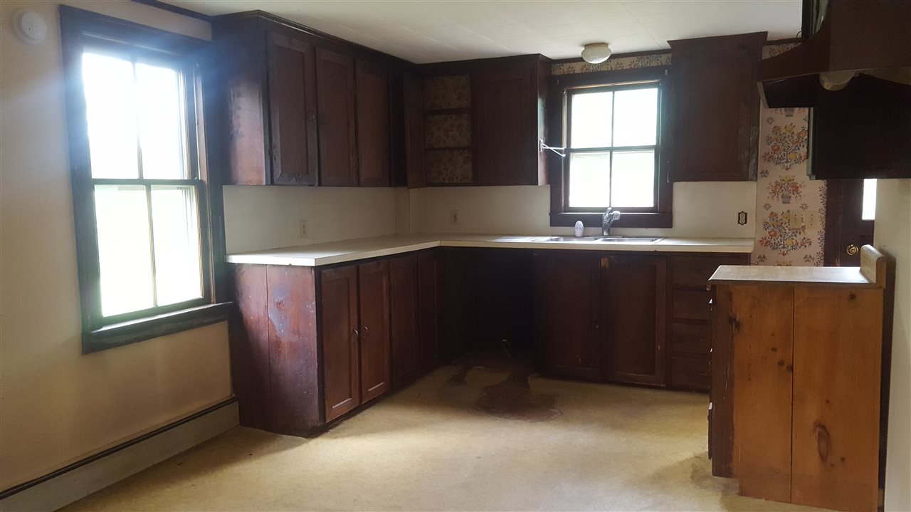 125 Clough Pond Road Loudon, NH 03307 - Photo 6 of 11 Gallery Image 6