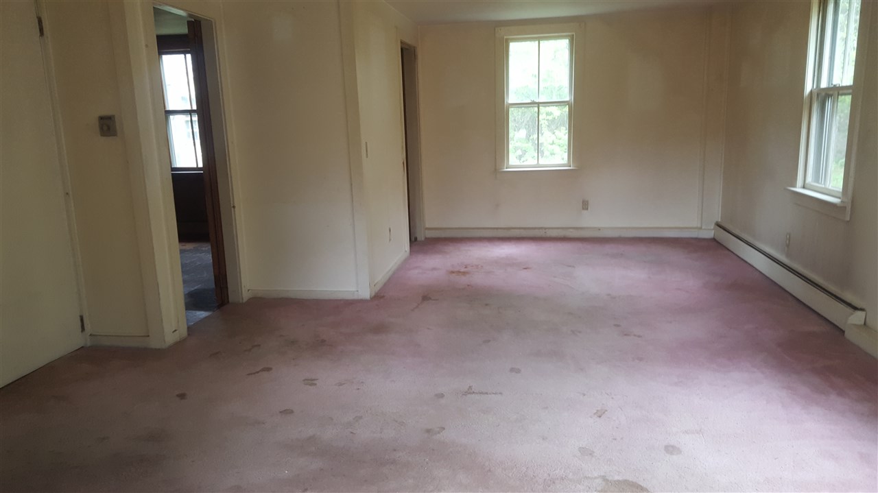 125 Clough Pond Road Loudon, NH 03307 - Photo 10 of 11 Gallery Image 10