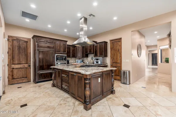 $2,300,000 | 13206 North 64th Street, Scottsdale, AZ 85254