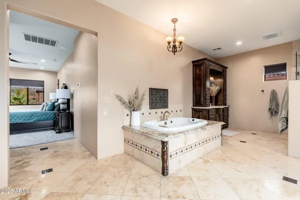 $2,300,000 | 13206 North 64th Street, Scottsdale, AZ 85254