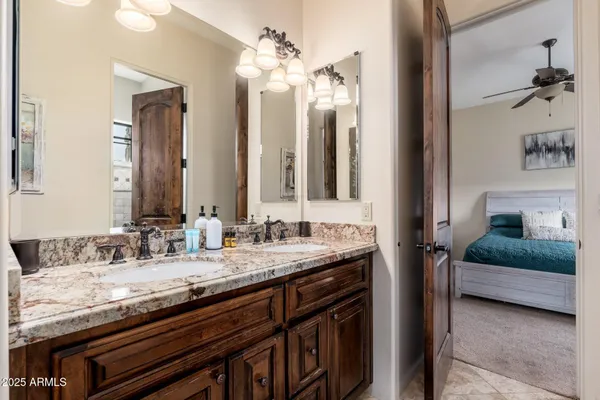 $2,300,000 | 13206 North 64th Street, Scottsdale, AZ 85254