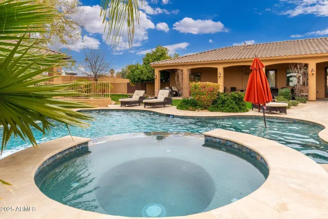 $2,480,000 | 13206 North 64th Street, Scottsdale, AZ 85254