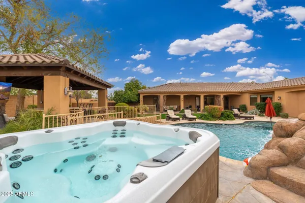 $2,300,000 | 13206 North 64th Street, Scottsdale, AZ 85254