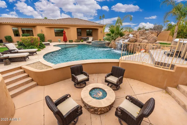 $2,480,000 | 13206 North 64th Street, Scottsdale, AZ 85254