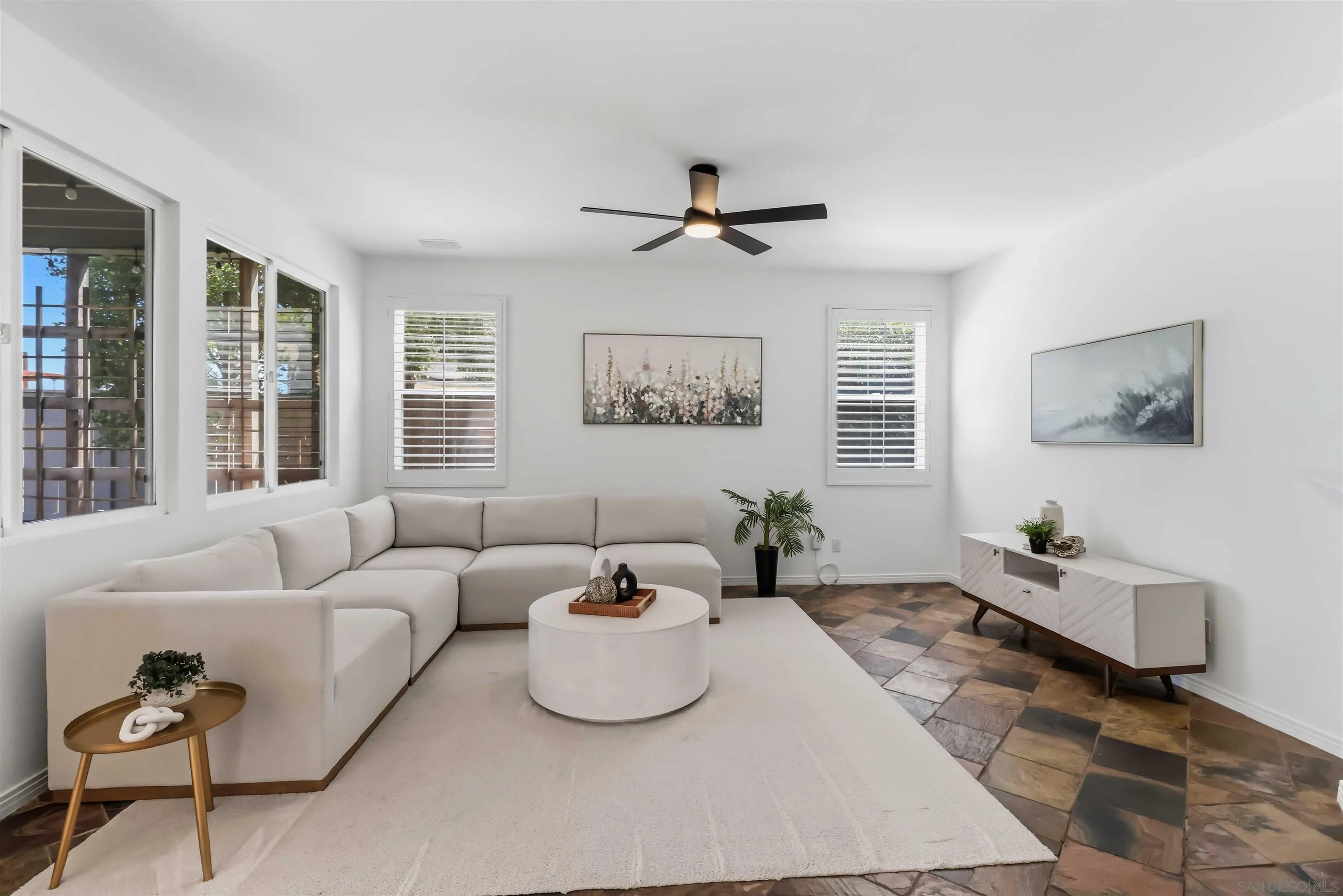 3255 Rancho Companero Carlsbad, CA 92009 - Photo 18 of 45