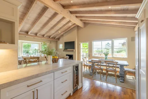 $3,950,000 | Casanova 3 Se Of 4th, Carmel, CA 93921