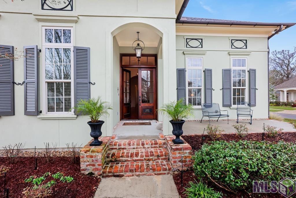 6304 Muir Street Baton Rouge, LA 70817 - Photo 3 of 36 FRONT CLOSE-UP