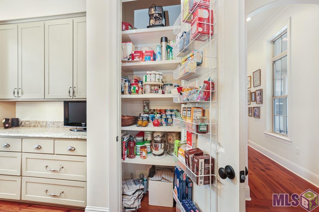 6304 Muir Street Baton Rouge, LA 70817 - Photo 10 of 36 PANTRY