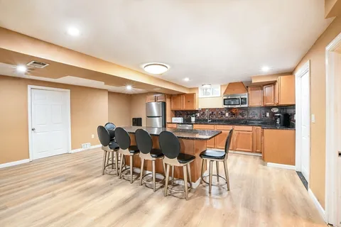 $1,099,000 | 219 Leonard Street, Acushnet, MA 02743