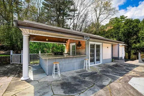 $1,099,000 | 219 Leonard Street, Acushnet, MA 02743