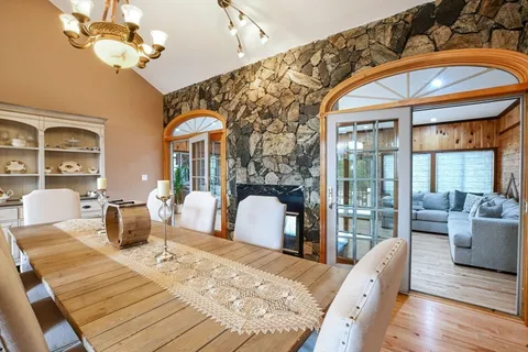 $1,099,000 | 219 Leonard Street, Acushnet, MA 02743