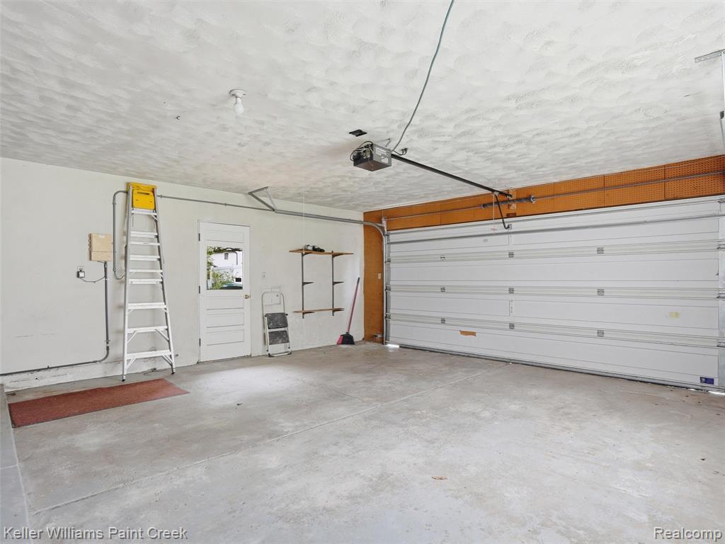 436 Broadleaf Drive Rochester, MI 48306 - Photo 40 of 41