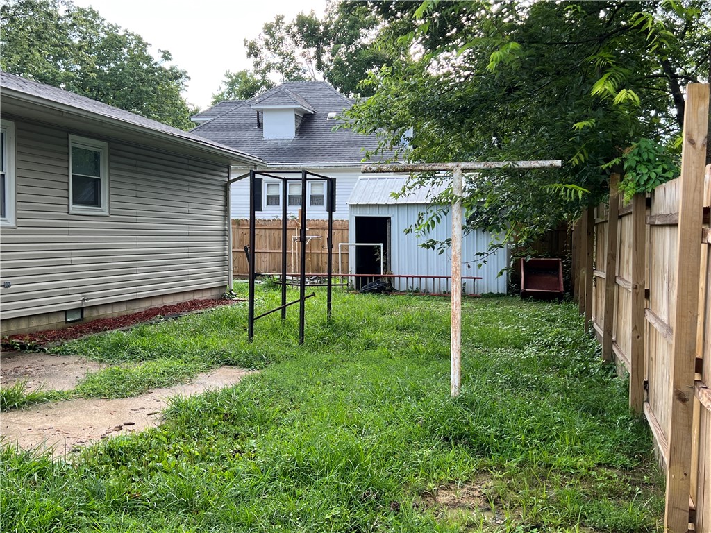 1306 East Chestnut Street Olney, IL 62450 - Photo 14 of 16