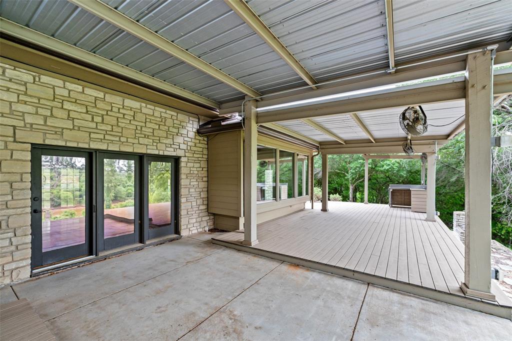 10100 Ravenswood Road Granbury, TX 76049 - Photo 31 of 40