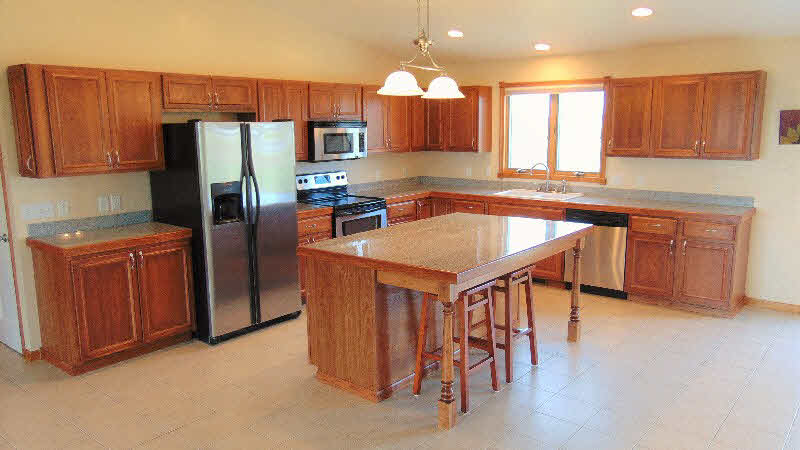 5166 9 Mile Road Auburn, MI 48611 - Photo 4 of 17 Gallery Image 4