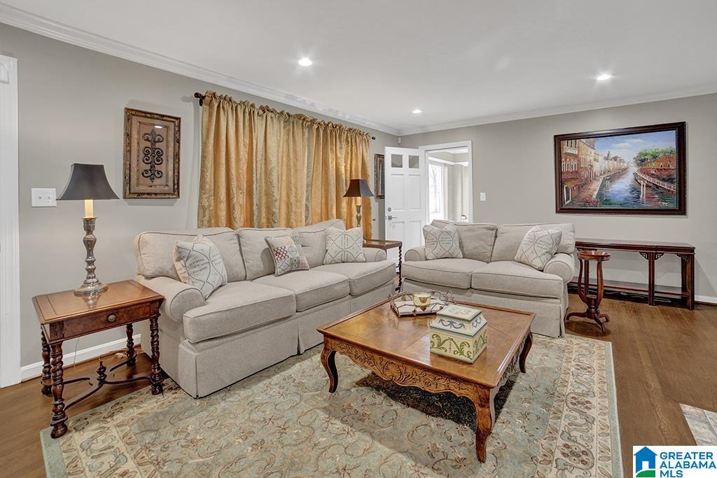 905 Shades Crest Road Birmingham, AL 35226 - Photo 4 of 33