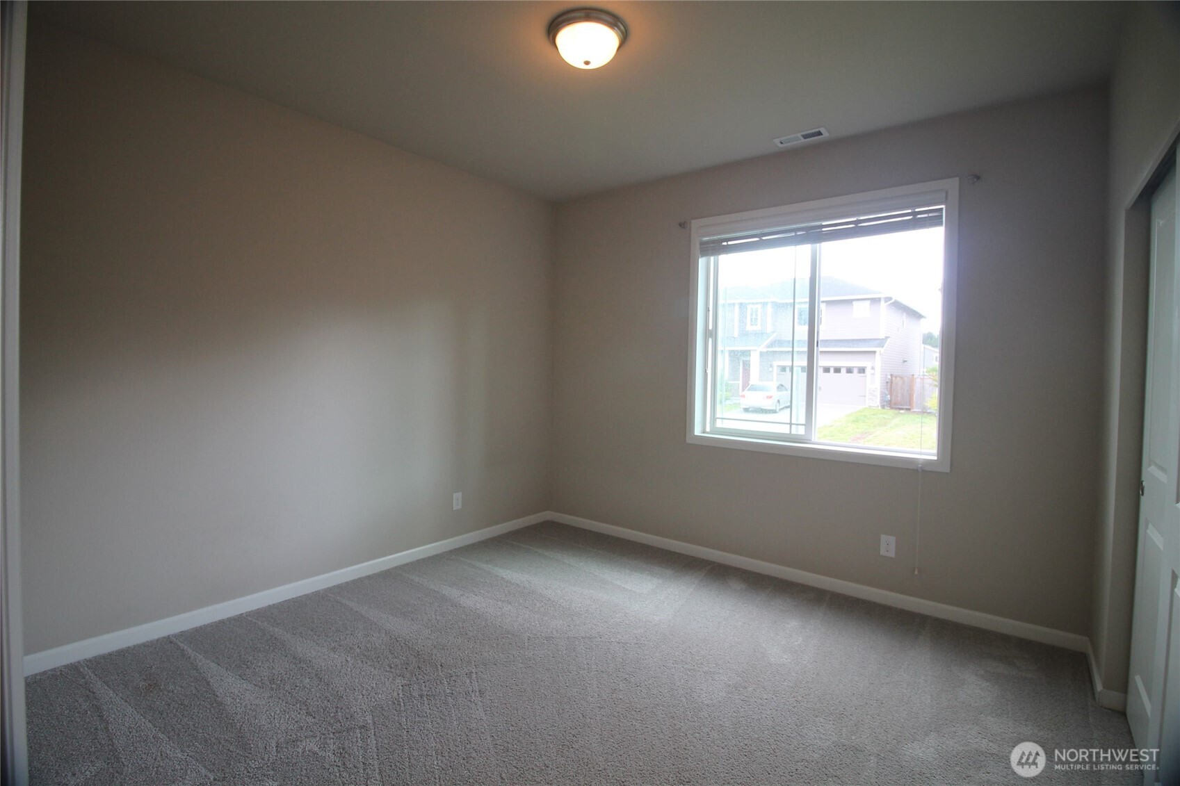 18720 42nd Avenue Southeast Bothell, WA 98012 - Photo 4 of 25