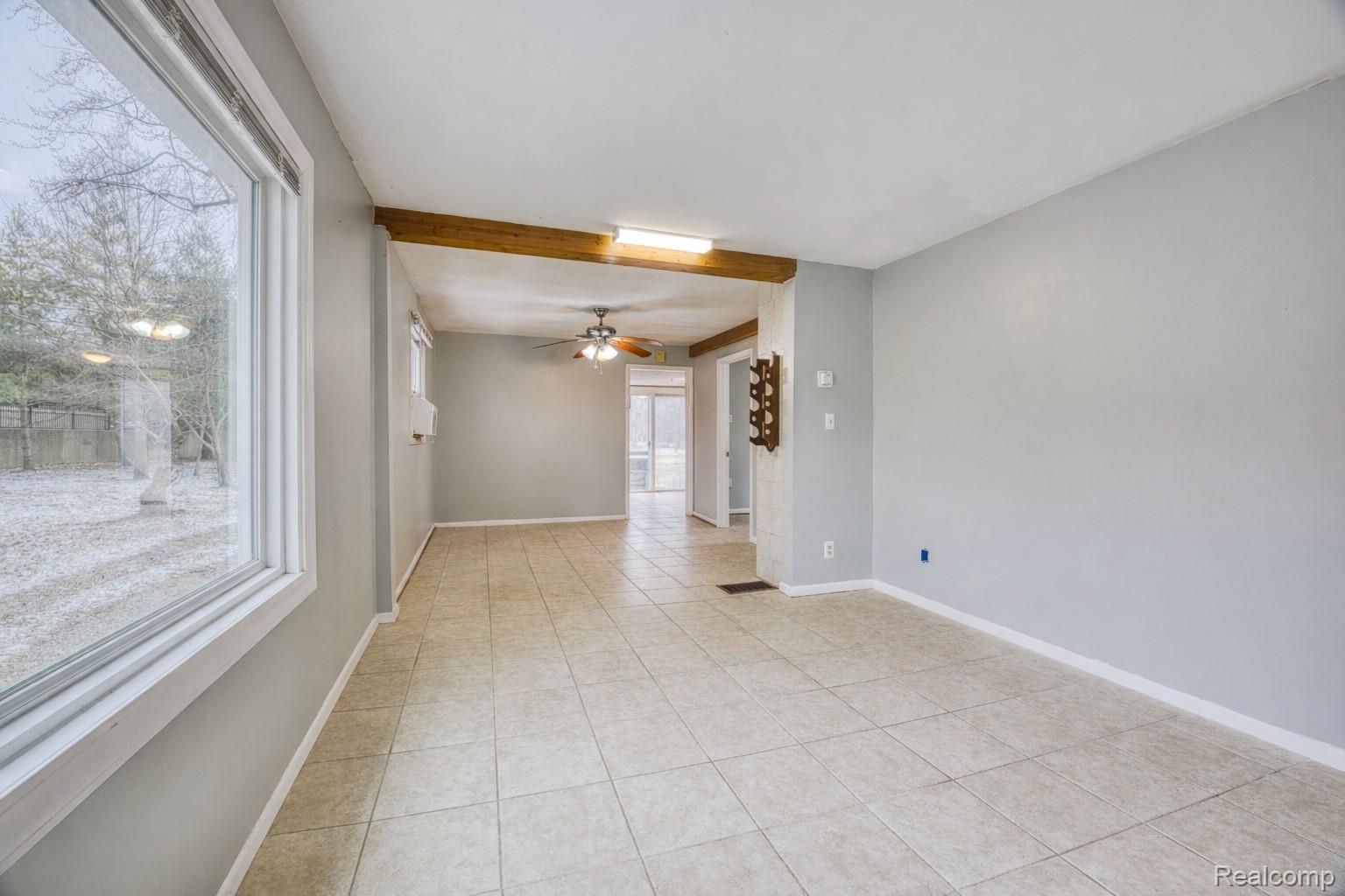 23675 Novi Road Novi, MI 48375 - Photo 3 of 34 Novi Rd - Image 9 .jpg