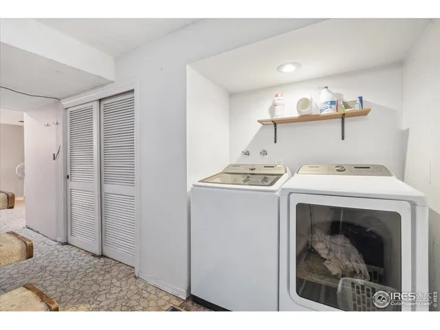 a view of a livingroom with a furniture