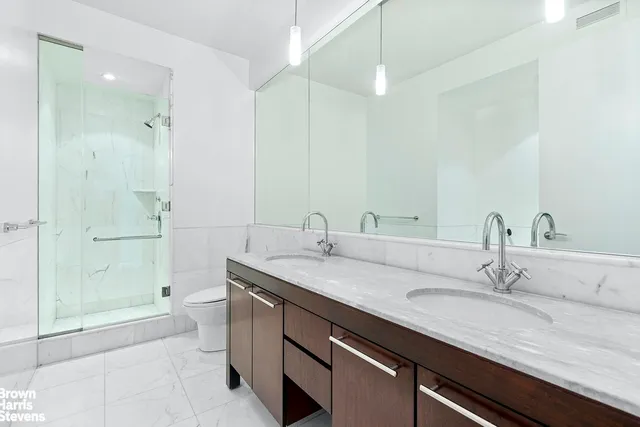 $4,300,000 | 230 West 56th Street, Unit 57C | Theater District