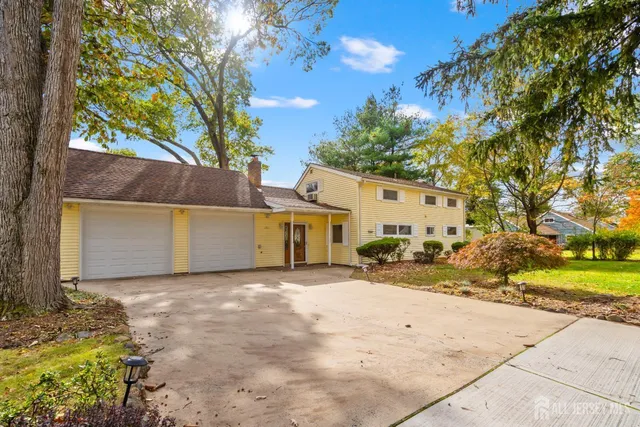 $610,000 | 131 Woodland Road, Piscataway, NJ 08854