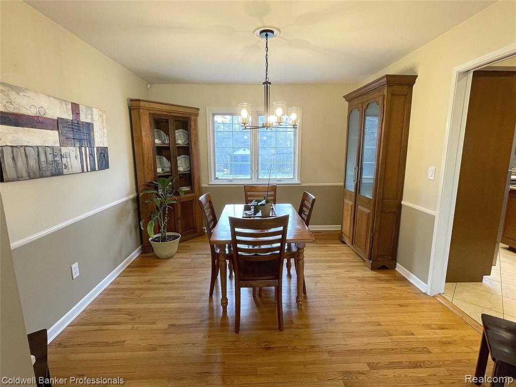 5535 Wild Ridge Lane West Bloomfield, MI 48322 - Photo 4 of 29