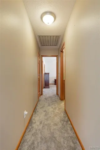 $340,000 | 912 Oakridge Drive, Maryville, IL 62062