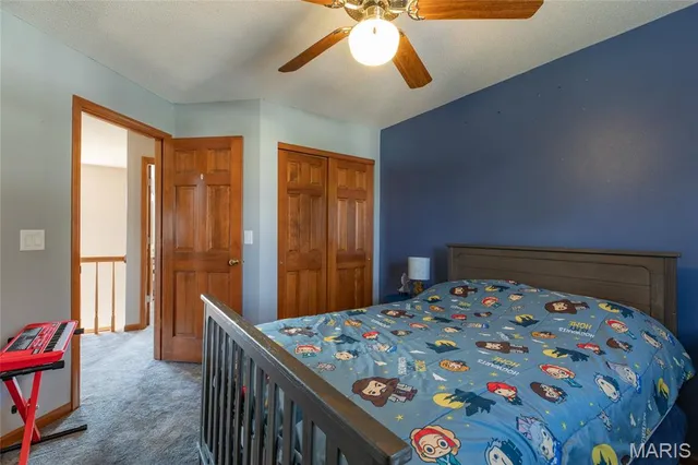 $340,000 | 912 Oakridge Drive, Maryville, IL 62062