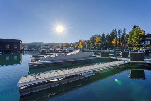 $875,000 | 700 North Lake Boulevard, Unit E20, Tahoe City, CA 96145