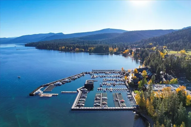$875,000 | 700 North Lake Boulevard, Unit E20, Tahoe City, CA 96145