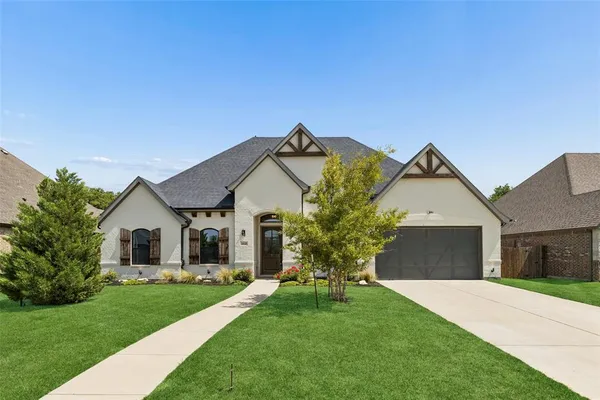 $500,000 | 1048 Whisper Willows Drive, Fort Worth, TX 76052