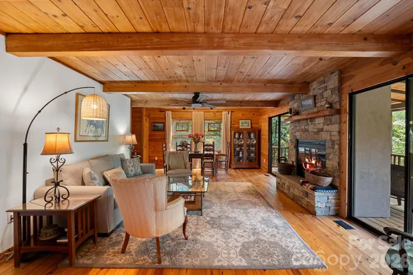 $950,000 | 150 Avondale Ridge Road, Asheville, NC 28803