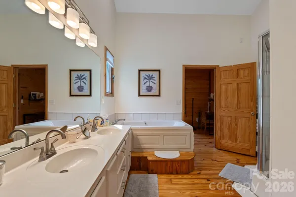 $950,000 | 150 Avondale Ridge Road, Asheville, NC 28803