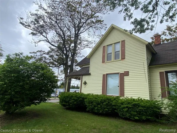 $1,800 | 1175 Mason Street, Dearborn, MI 48124