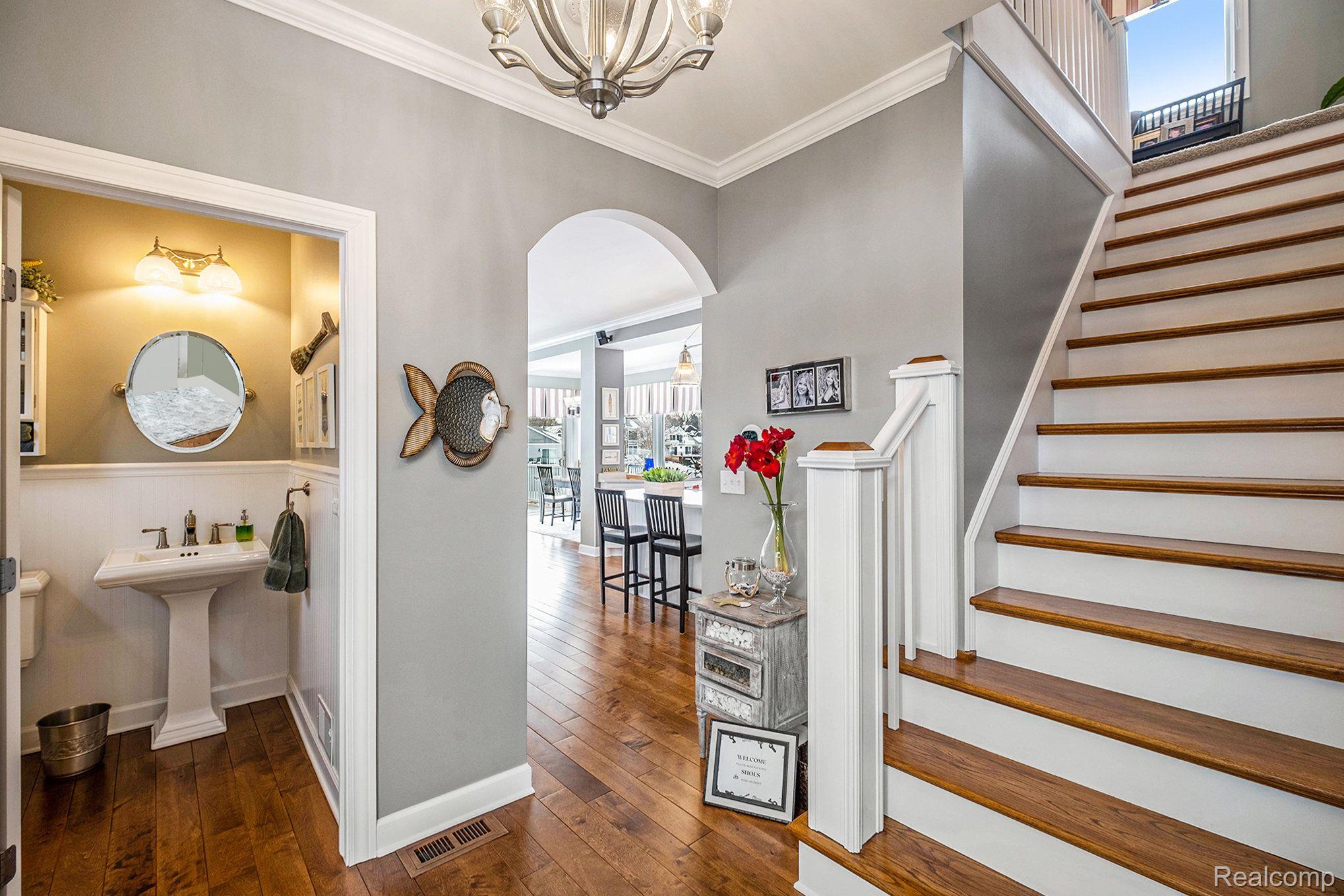 811 Pine Tree Road West Lake Orion, MI 48362 - Photo 13 of 49 Thoughtfully designed with no details spared