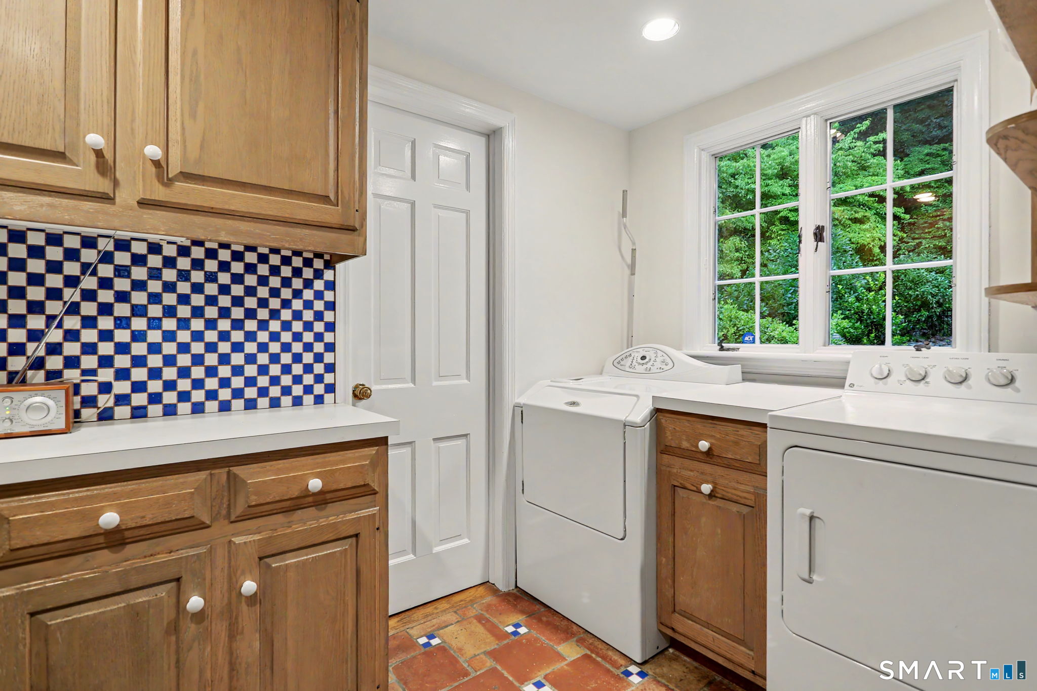 4 Hidden Hill Road Weston, CT 06883 - Photo 25 of 40