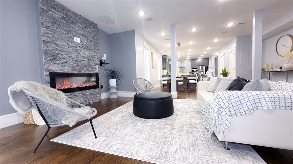 4 High St Terrace, Unit 2 Everett, MA 02149 - Photo 2 of 29