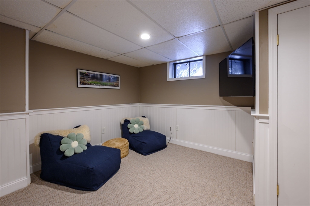 7 Village Lane Hingham, MA 02043 - Photo 25 of 34