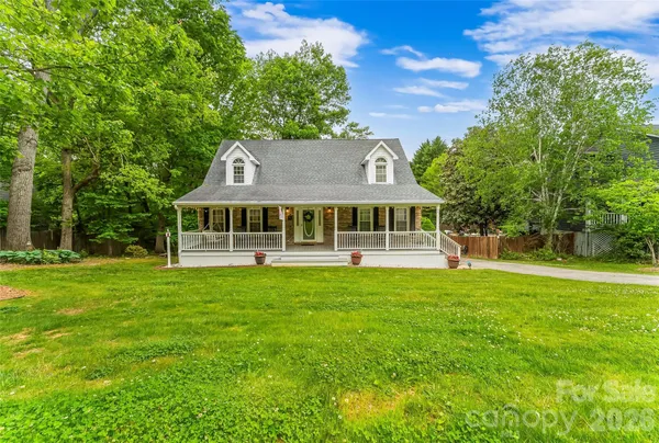 $650,000 | 808 Lakey Gap Road, Black Mountain, NC 28711