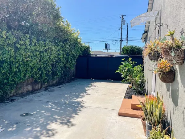$3,600 | 15236 Atkinson Avenue, Gardena, CA 90249