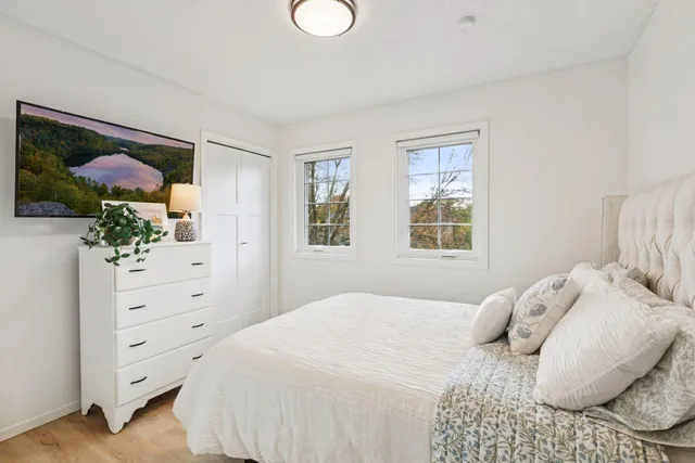 $480,000 | 15220 47th Avenue North, Plymouth, MN 55446