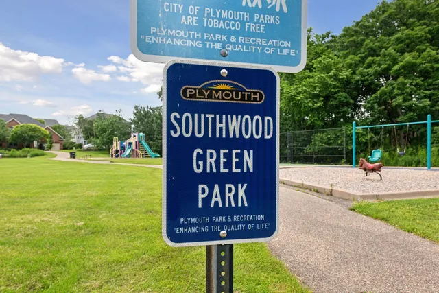 $480,000 | 15220 47th Avenue North, Plymouth, MN 55446